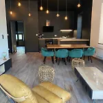 Le Loft De La Tour Pinte Appartement *
