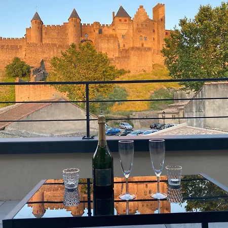 Le Loft De La Tour Pinte Διαμέρισμα