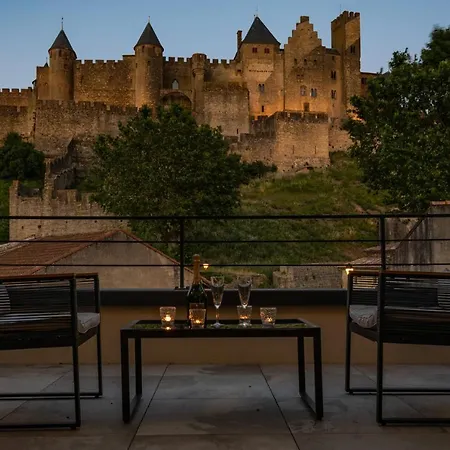 Le Loft De La Tour Pinte Daire *